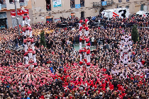 172221_1660343147369_1200874996_31632...