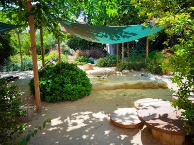 GENERAL.jpeg GENERAL.jpeg